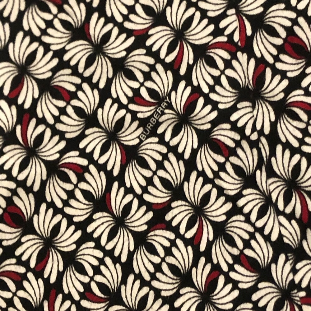 BURBERRY LONDON Flare Skirt Knee Length All Over Pattern 36 Black White small - Picture 8 of 14